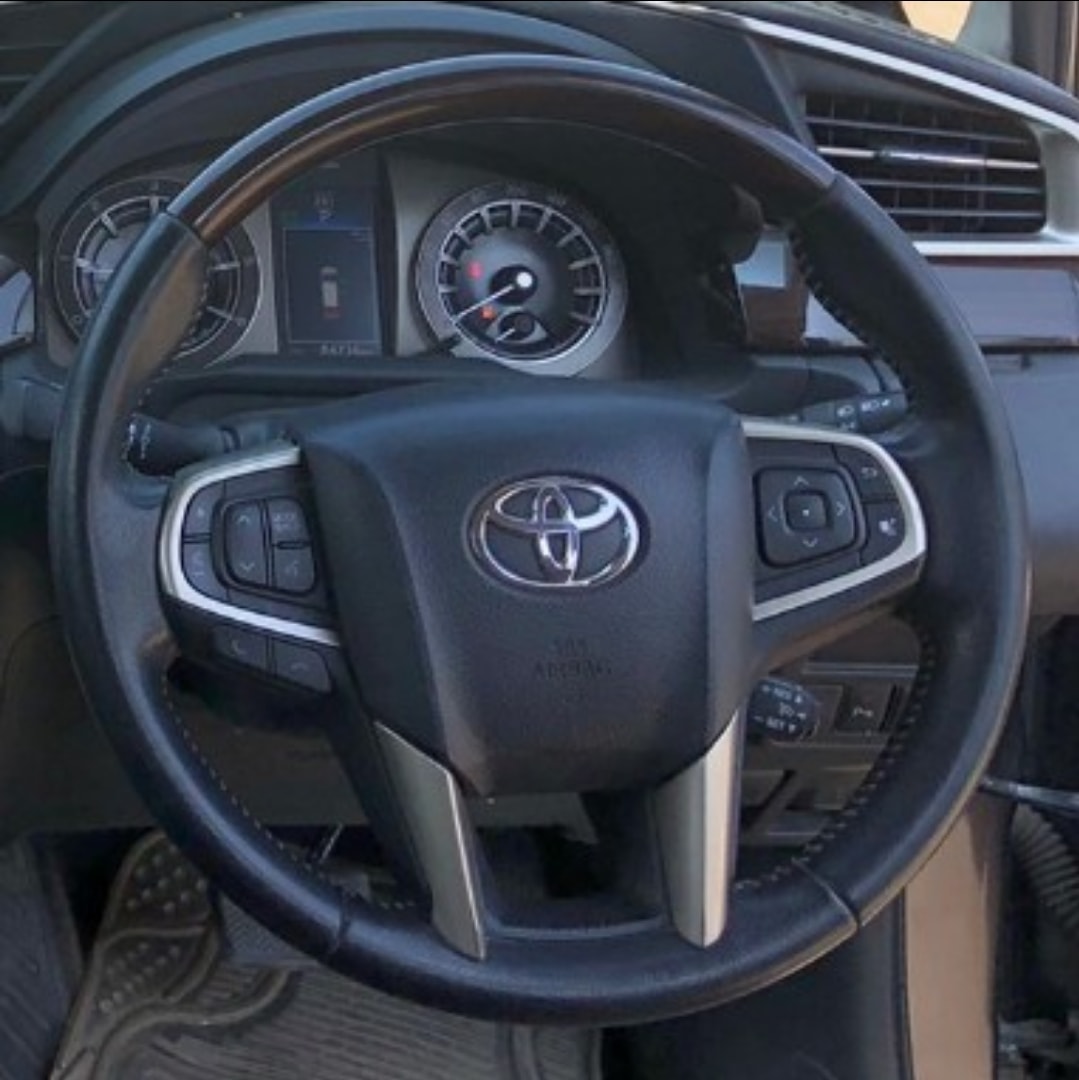 Used 2017 Toyota Innova Crysta Used 2017 Toyota Innova Crysta