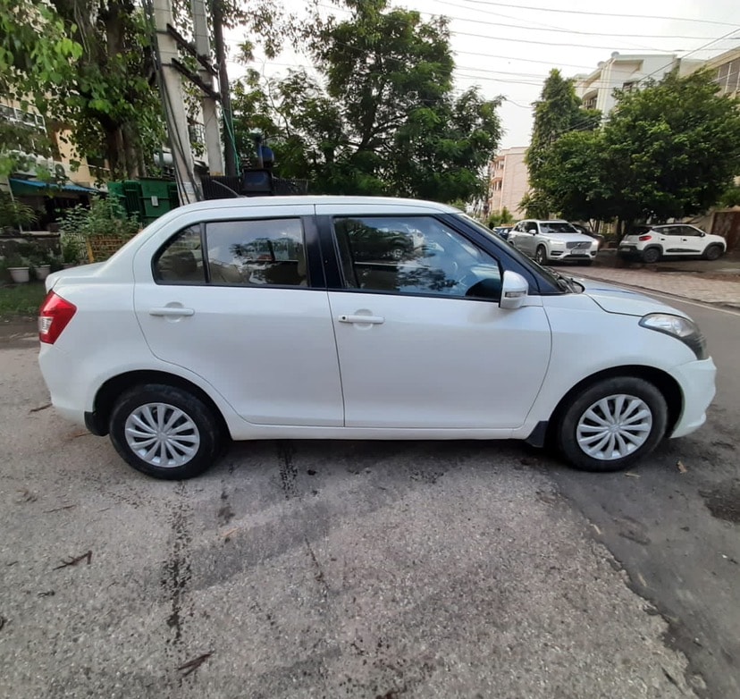 Used 2015 Maruti Suzuki Swift DZire Used 2015 Maruti Suzuki Swift DZire