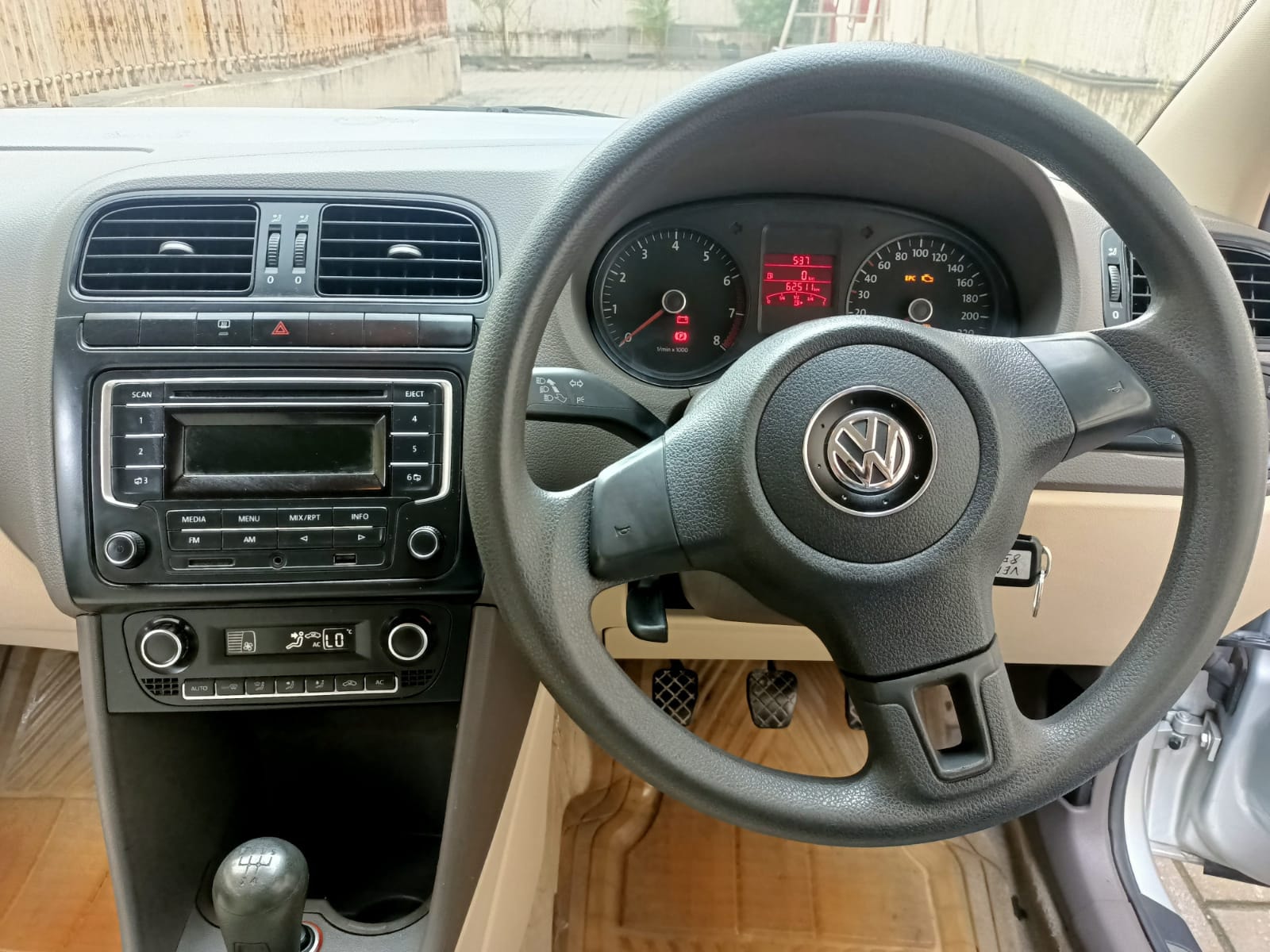 Used 2013 Volkswagen Vento Used 2013 Volkswagen Vento