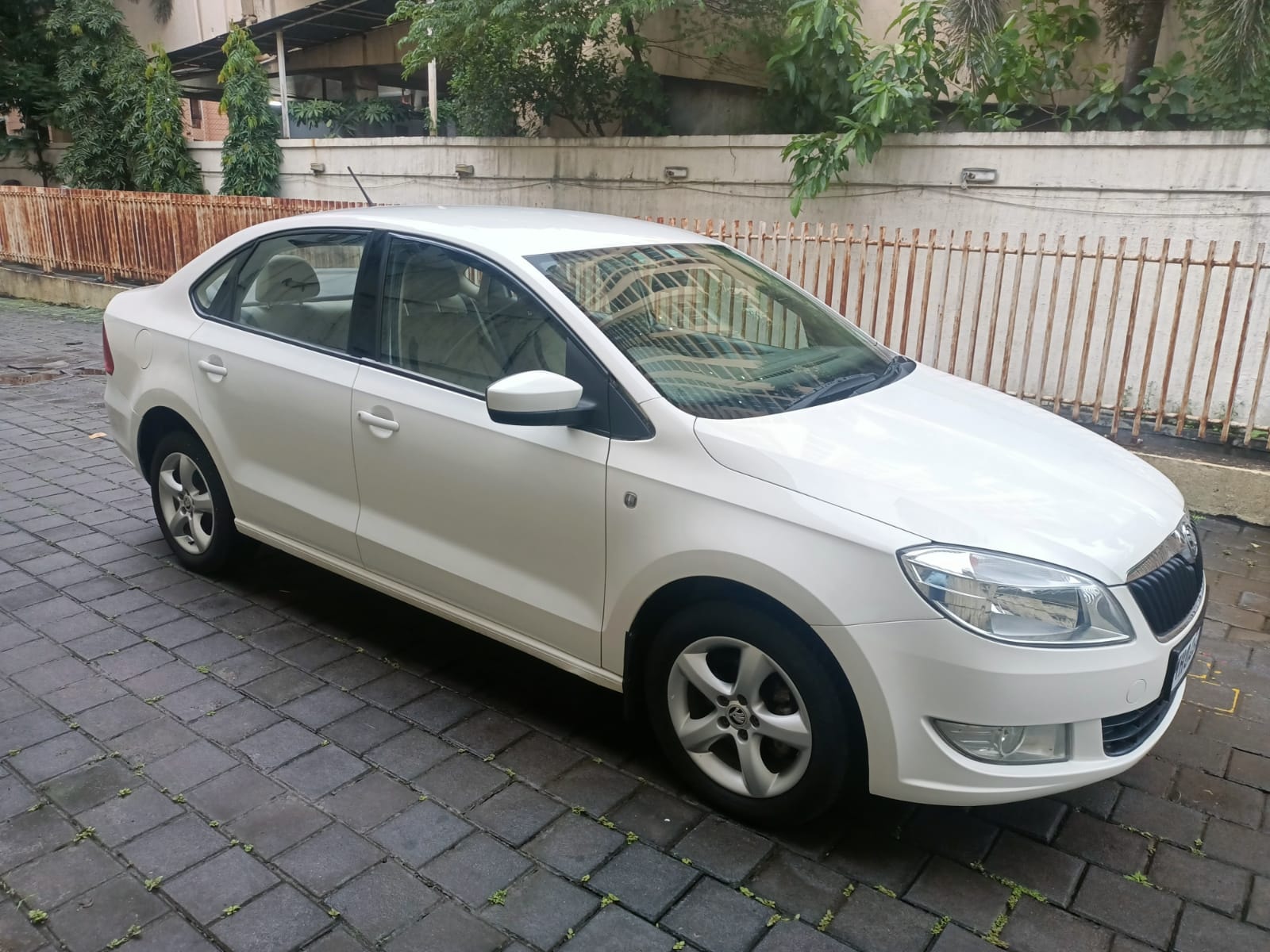 Used 2015 Skoda Rapid Used 2015 Skoda Rapid