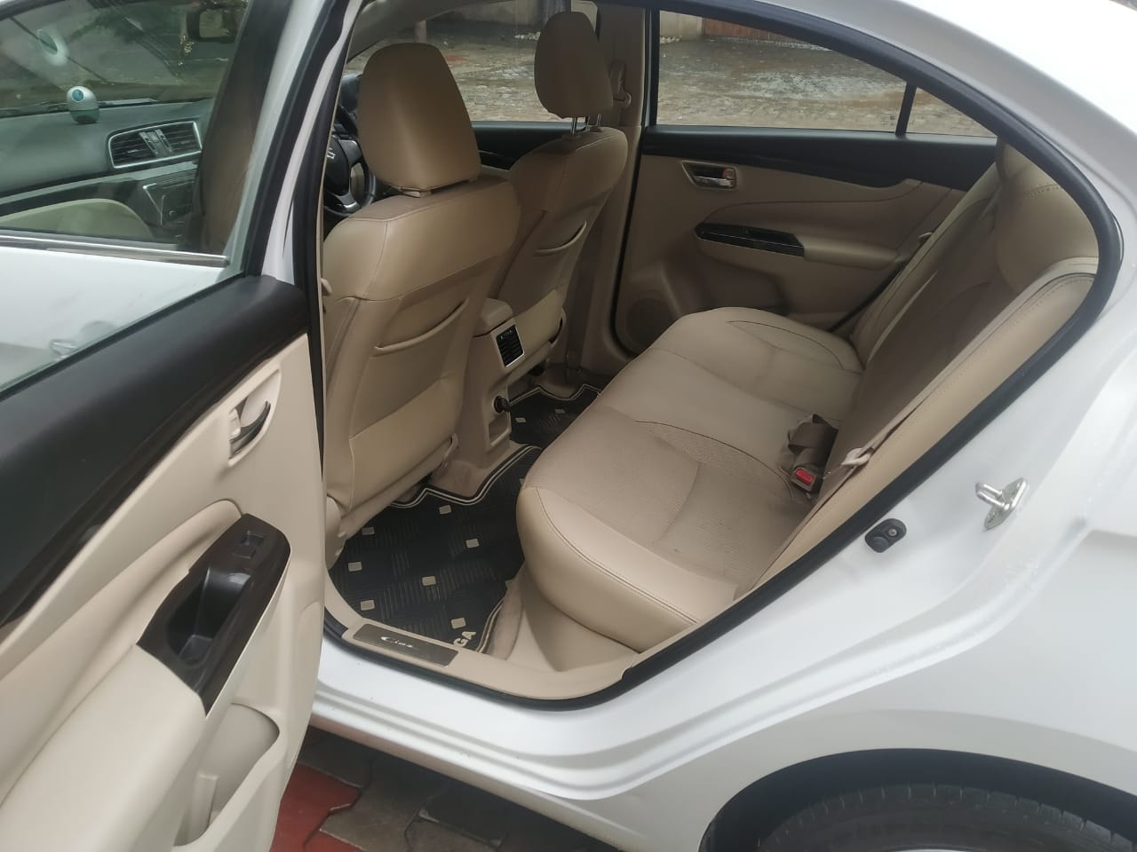 Used 2014 Maruti Suzuki Ciaz Used 2014 Maruti Suzuki Ciaz